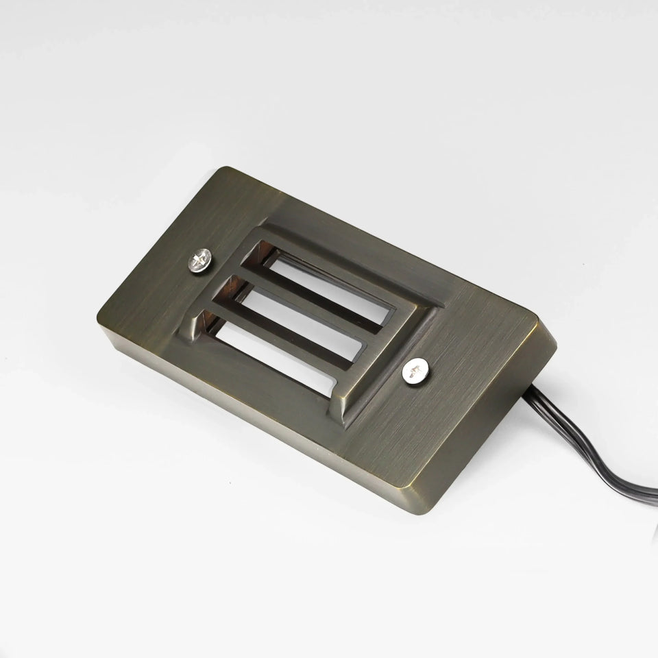 LT2503 Die Cast Brass Grating Step Light